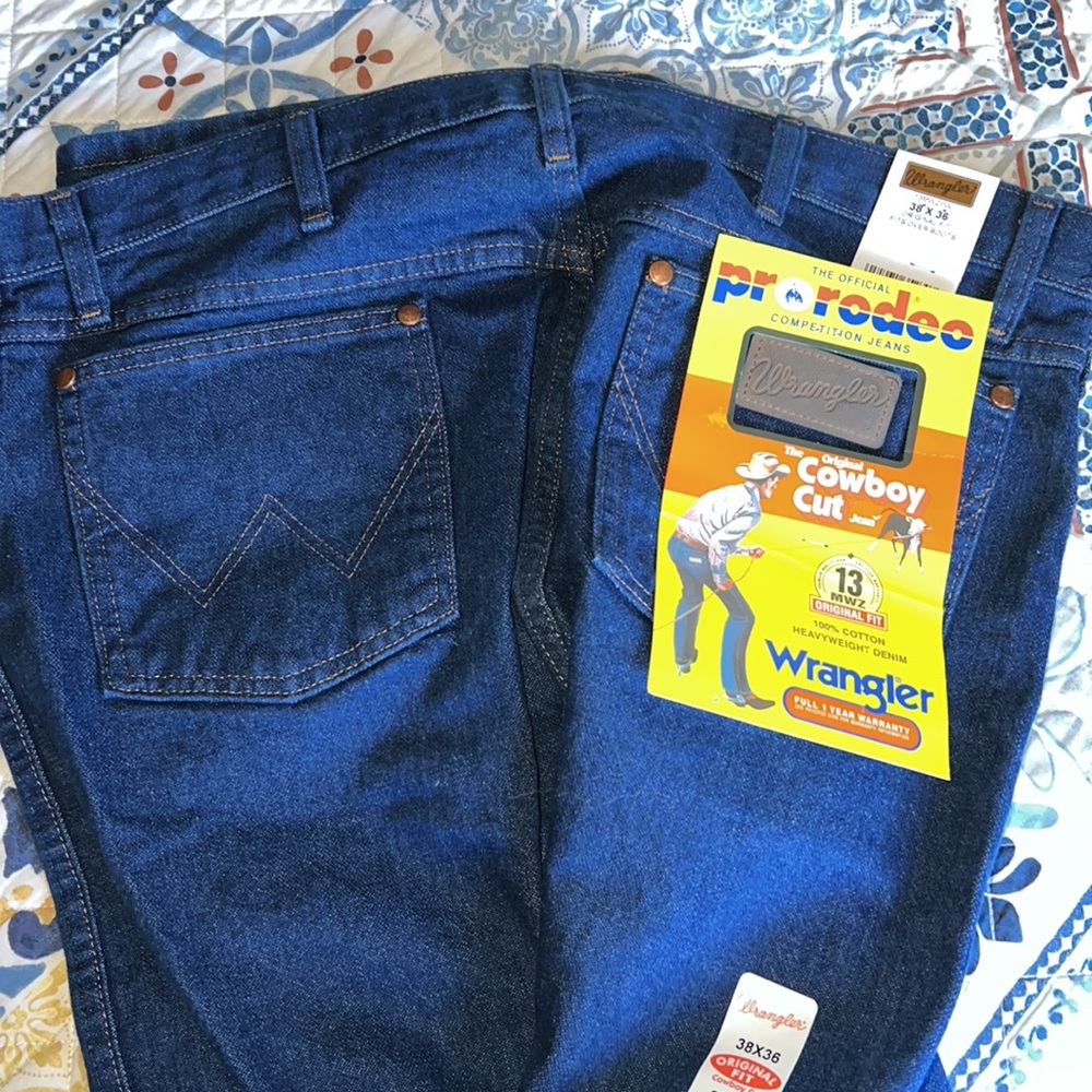 Original Fit Wrangler, ProRodeo Cowboy Cut Jeans - Picture 6 of 12